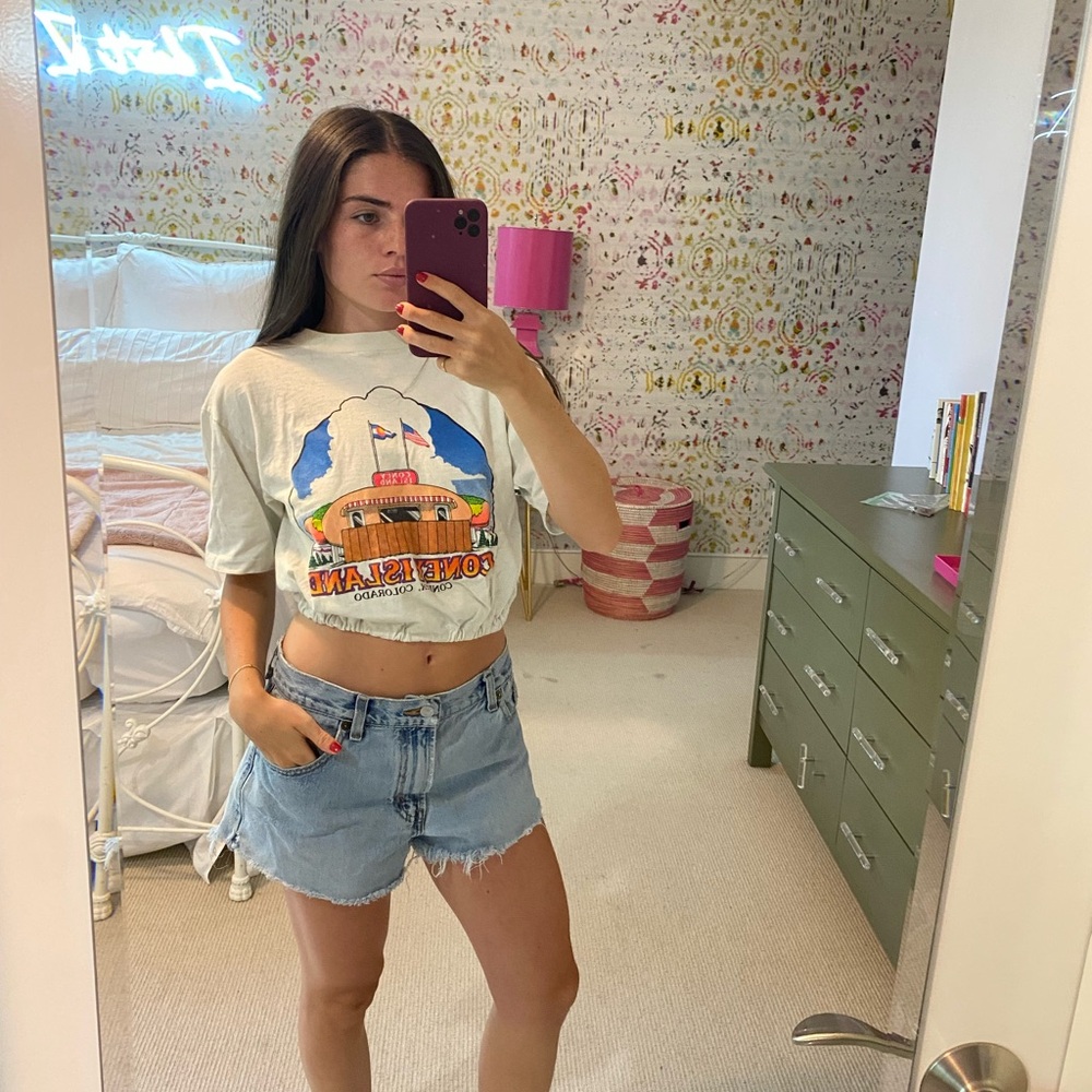 American Vintage Graphic Tee in Cream